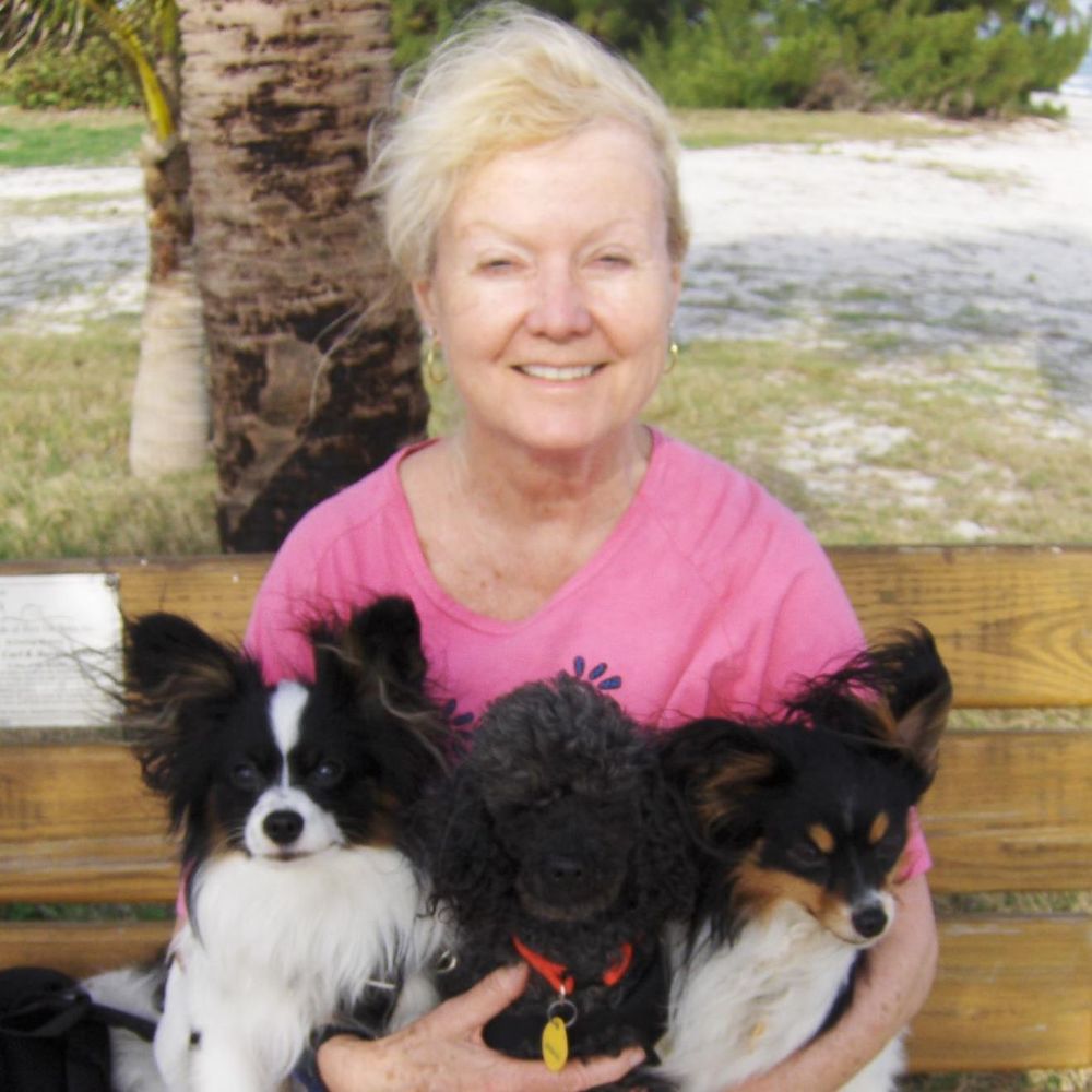 Meet your Posher, Maxine